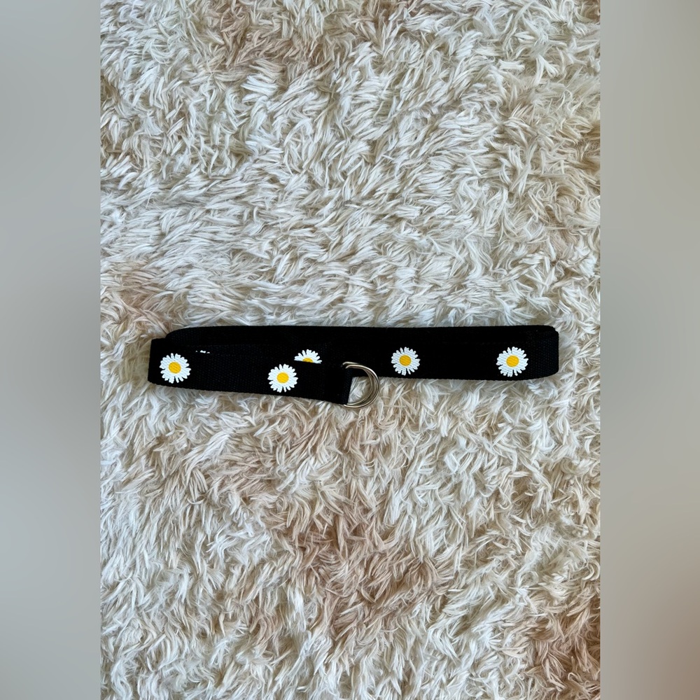 Daisy Belt
